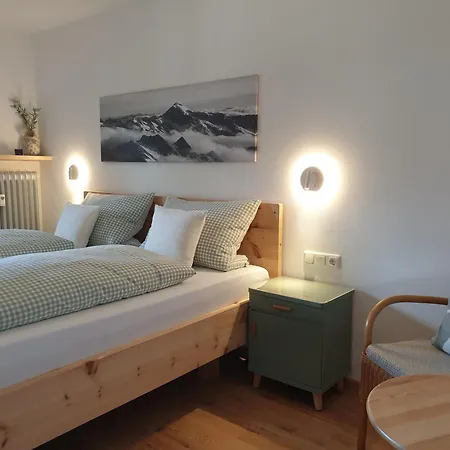 Haus Sabine Bergliebe 아파트 발가우
